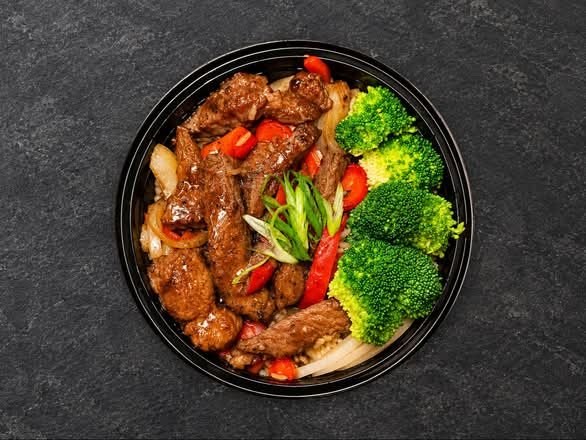 Black Pepper Beef Bowl